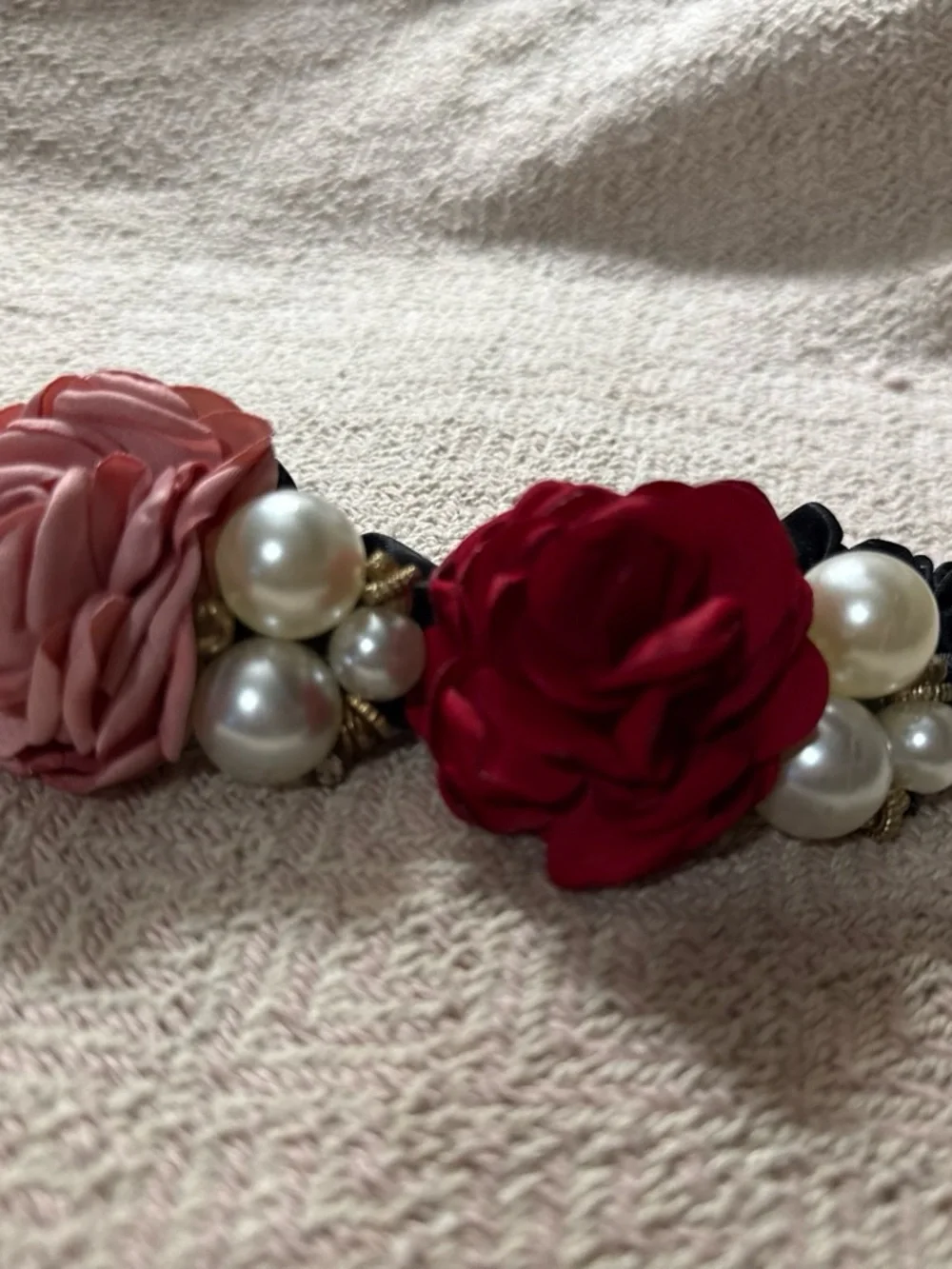 Floral Pearl Hair Clip - Red and Pink